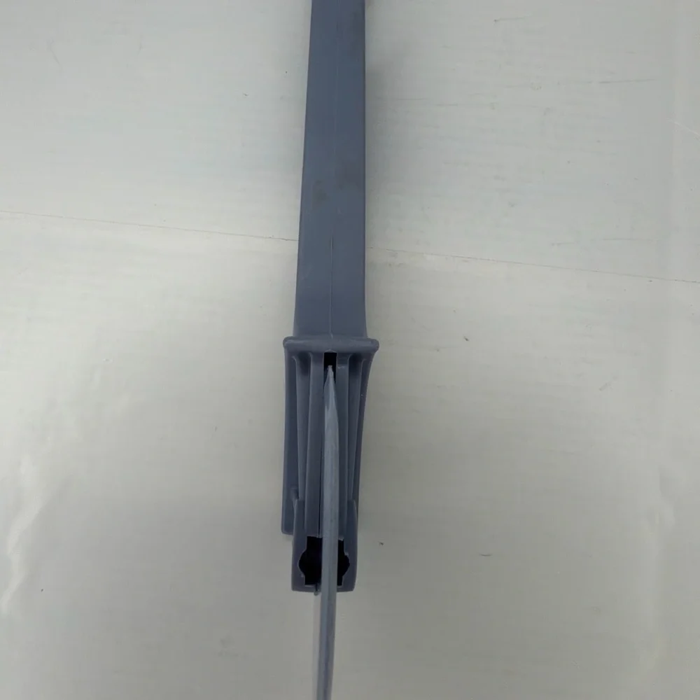 EKCO Blue Pizza Cutter